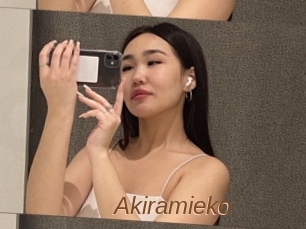Akiramieko