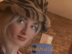 Arialove19