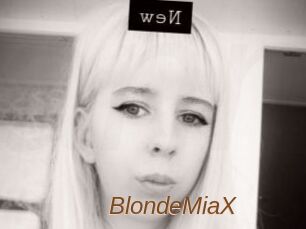 BlondeMiaX