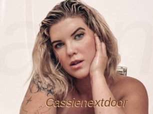 Cassienextdoor