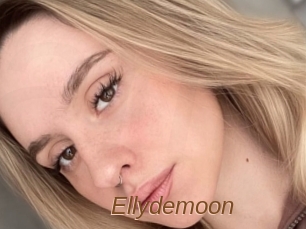 Ellydemoon