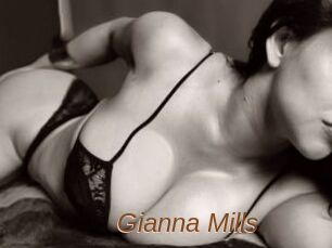 Gianna_Mills