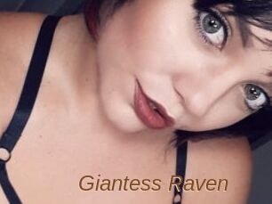 Giantess_Raven
