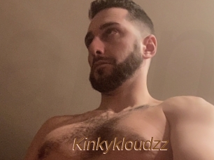 Kinkykloudzz
