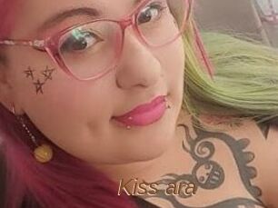 Kiss_ara