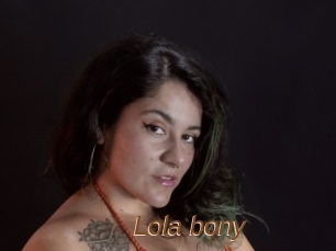 Lola_bony