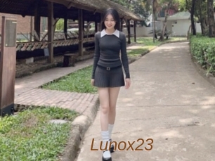 Lunox23