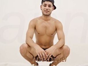 MAXDarrel