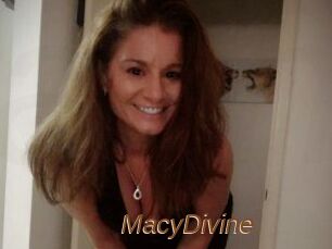 Macy_Divine