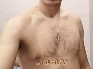 Maksik23