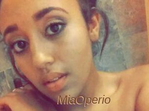 Mia_Operio