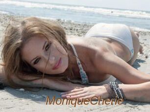 MoniqueCherie