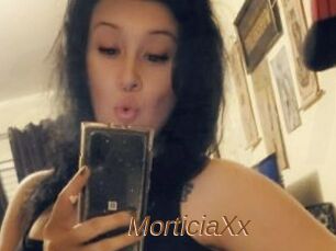 MorticiaXx