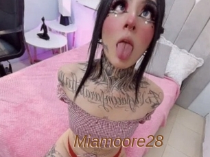 Miamoore28