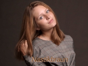 Nastikbraun