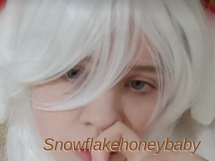 Snowflakehoneybaby