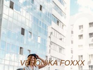 VERONIKA_FOXXX